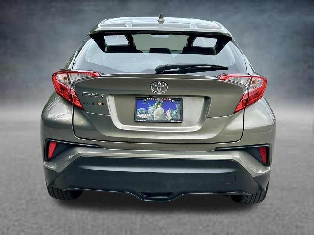 Used 2021 Brown Toyota XLE image 6