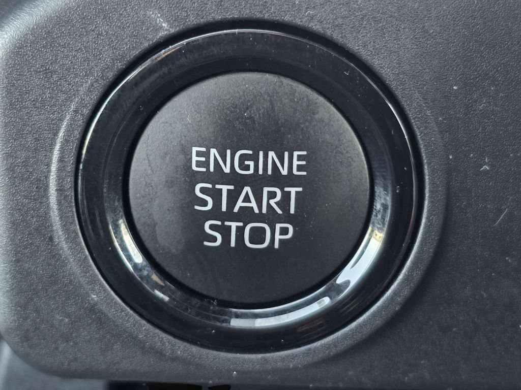 Certified Used 2025 Ice Toyota SR5 image 13
