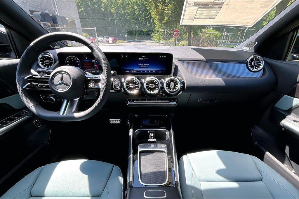 New 2026 Night Black Mercedes-Benz GLA 250 image 19