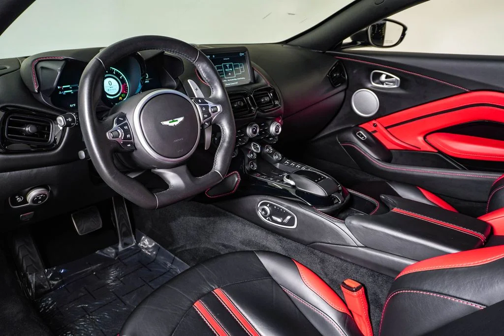 Used 2019 Magnetic Silver Aston Martin Coupe image 23