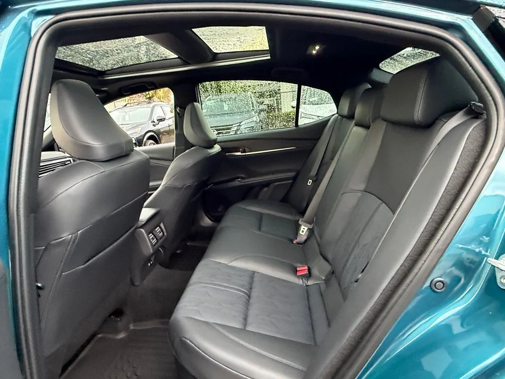 Used 2026  Toyota XSE image 12