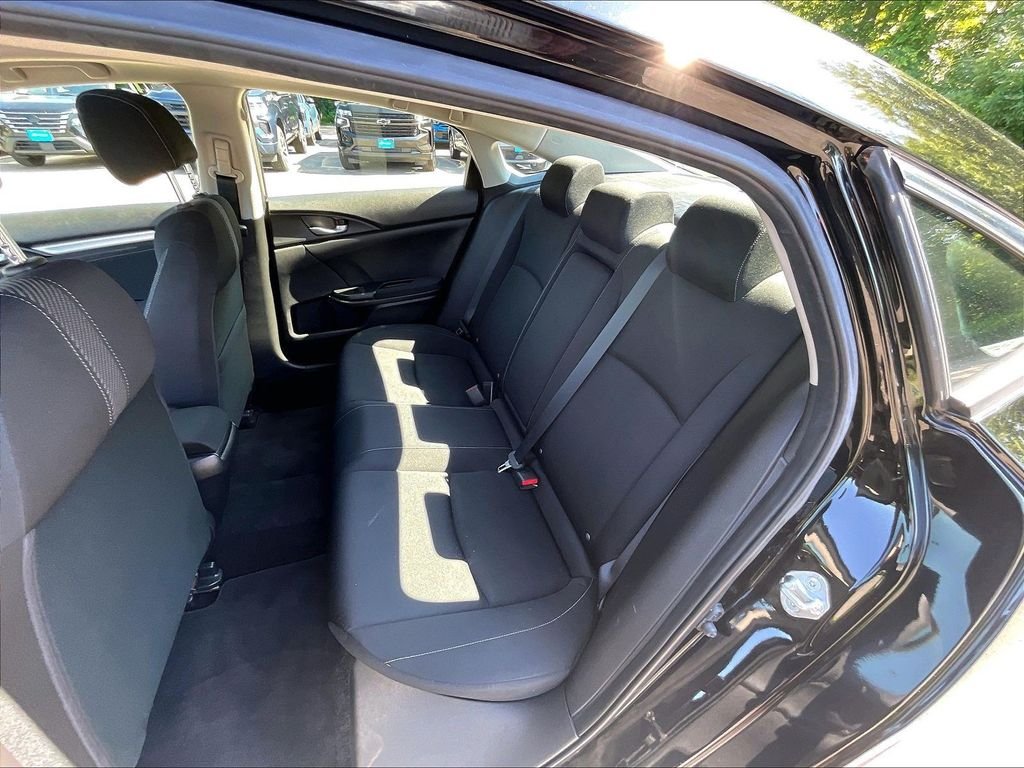 Used 2018 Black Honda EX-T image 25