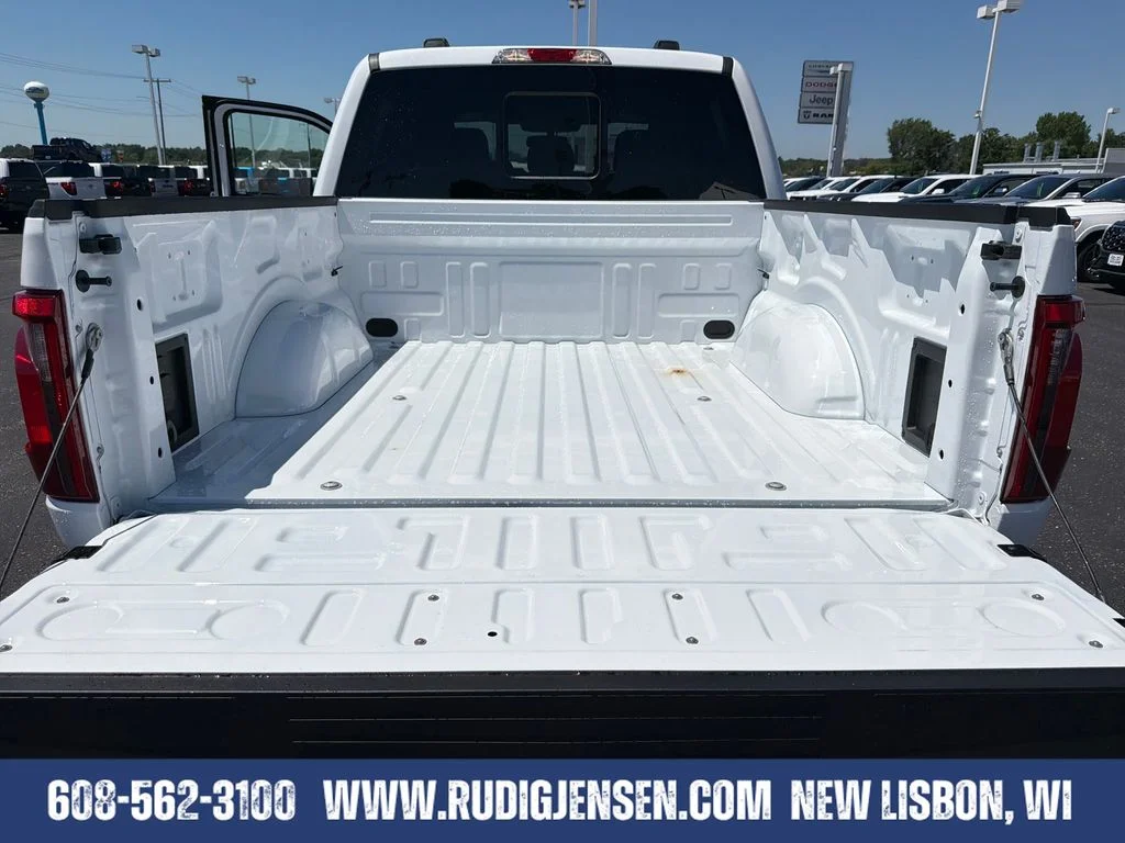 New 2026 White Ford XLT image 22
