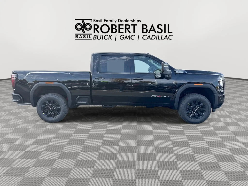 New 2026 Onyx Black GMC AT4 image 9