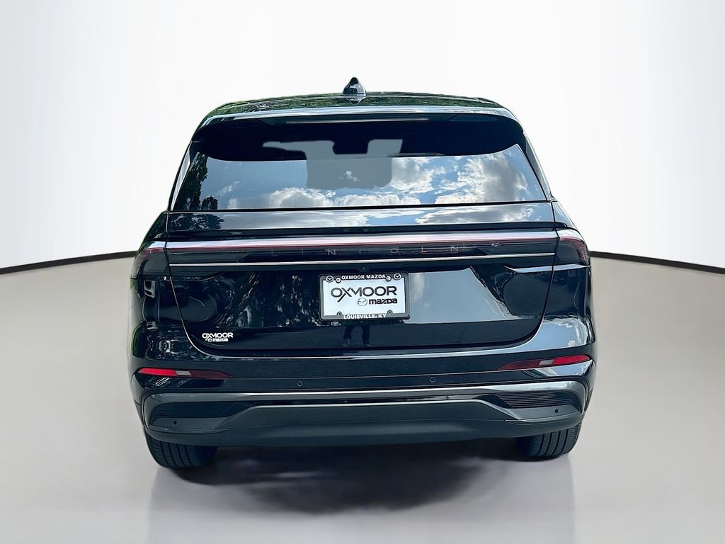 Used 2024 Infinite Black Metallic Clearcoat Lincoln Premiere image 6