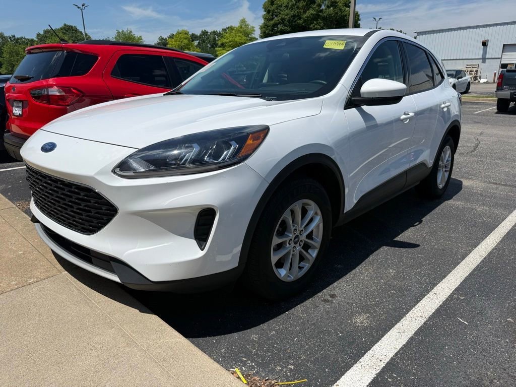2021 Ford Escape SE AWD's photo