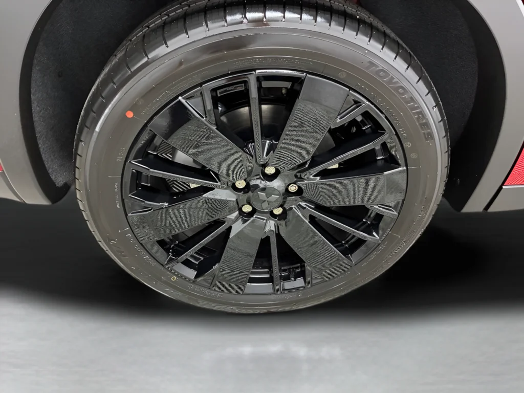 New 2026 Red Diamond Mitsubishi LE 1.5T 2WD image 39