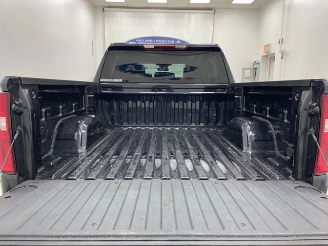 2023 Chevrolet Silverado 1500 RST - Photo 13