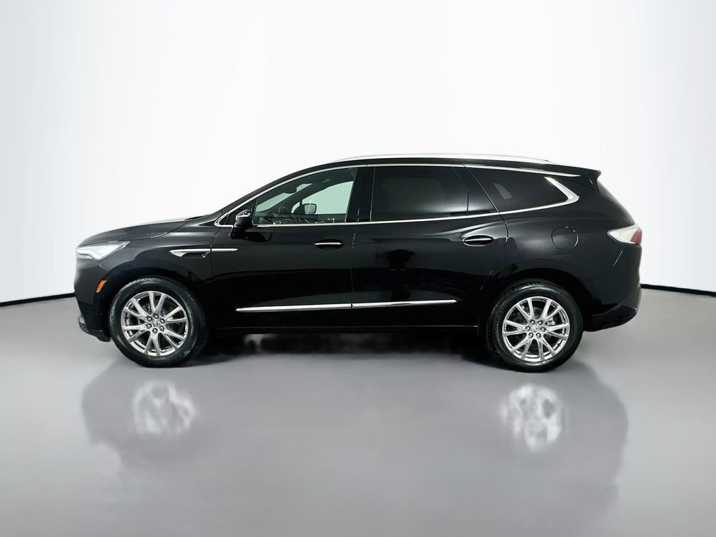 Used 2023 Ebony Twilight Metallic Buick Essence image 8