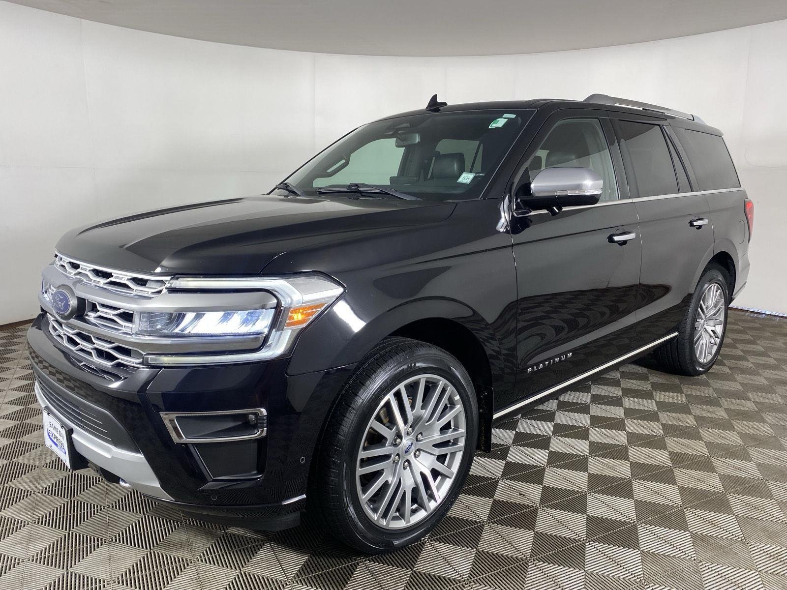 Used 2022 Agate Black Ford Platinum image 3
