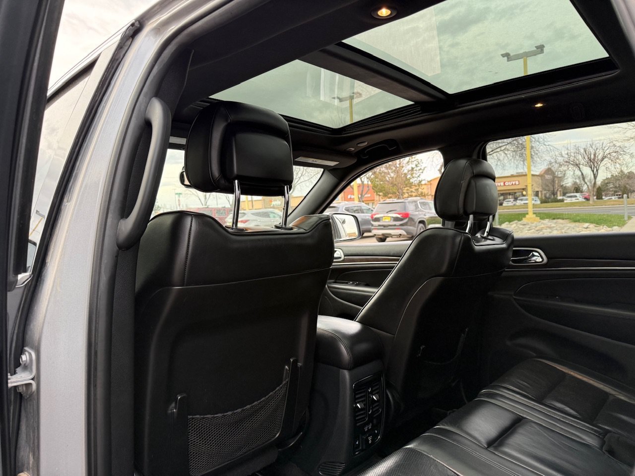 2018 Jeep Grand Cherokee Overland - Photo 39