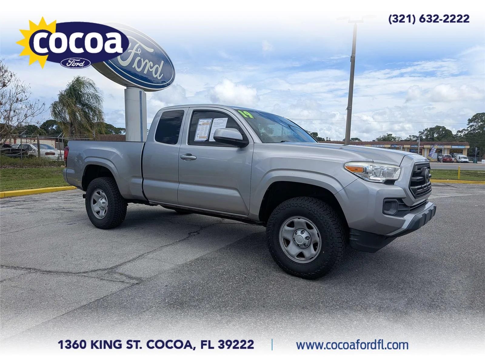 Used 2019 Silver Toyota SR image 1