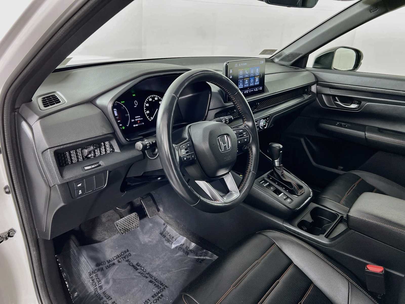 Used 2024 Platinum White Pearl Honda Sport-L image 9