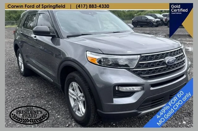 2024 Ford Explorer XLT 4WD's photo