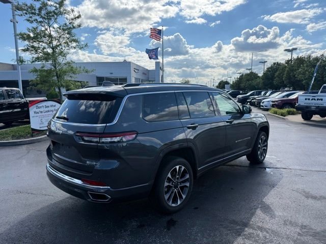 Certified Used 2023 Gray Metallic Jeep Overland image 4