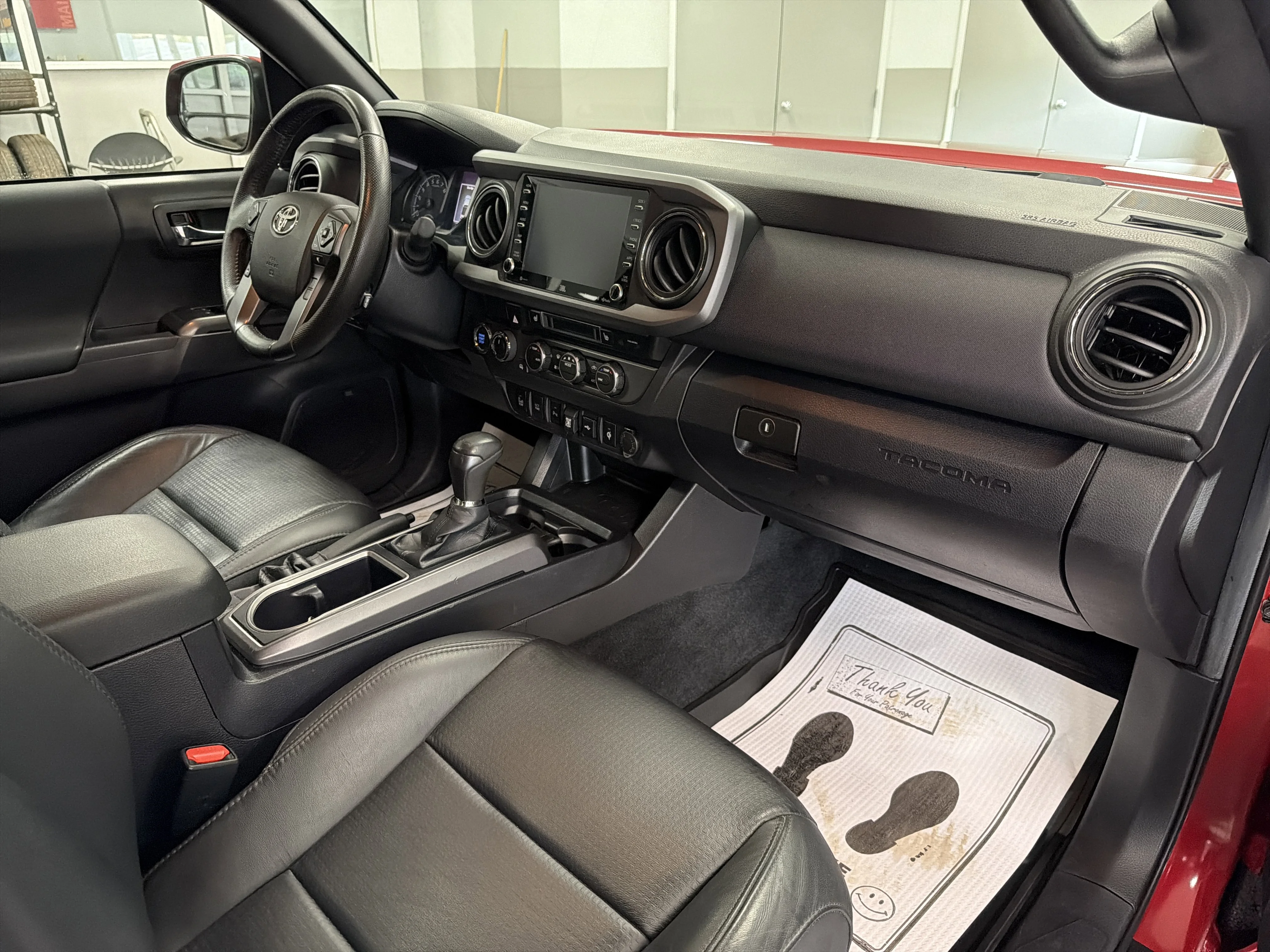 Used 2022 Barcelona Red Metallic Toyota  image 35