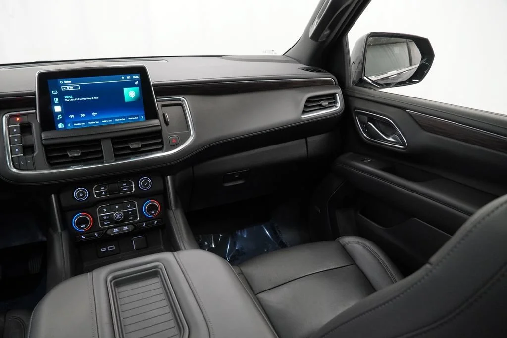 Used 2022 Black Chevrolet LT image 16