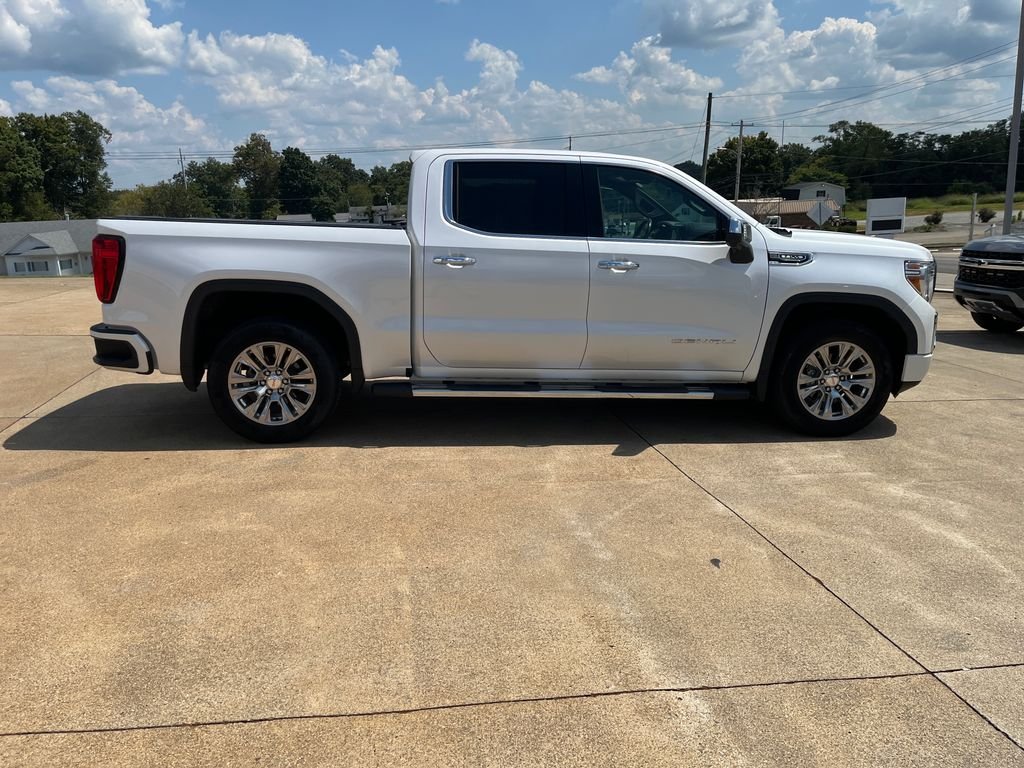 Used 2020 White GMC Denali image 6