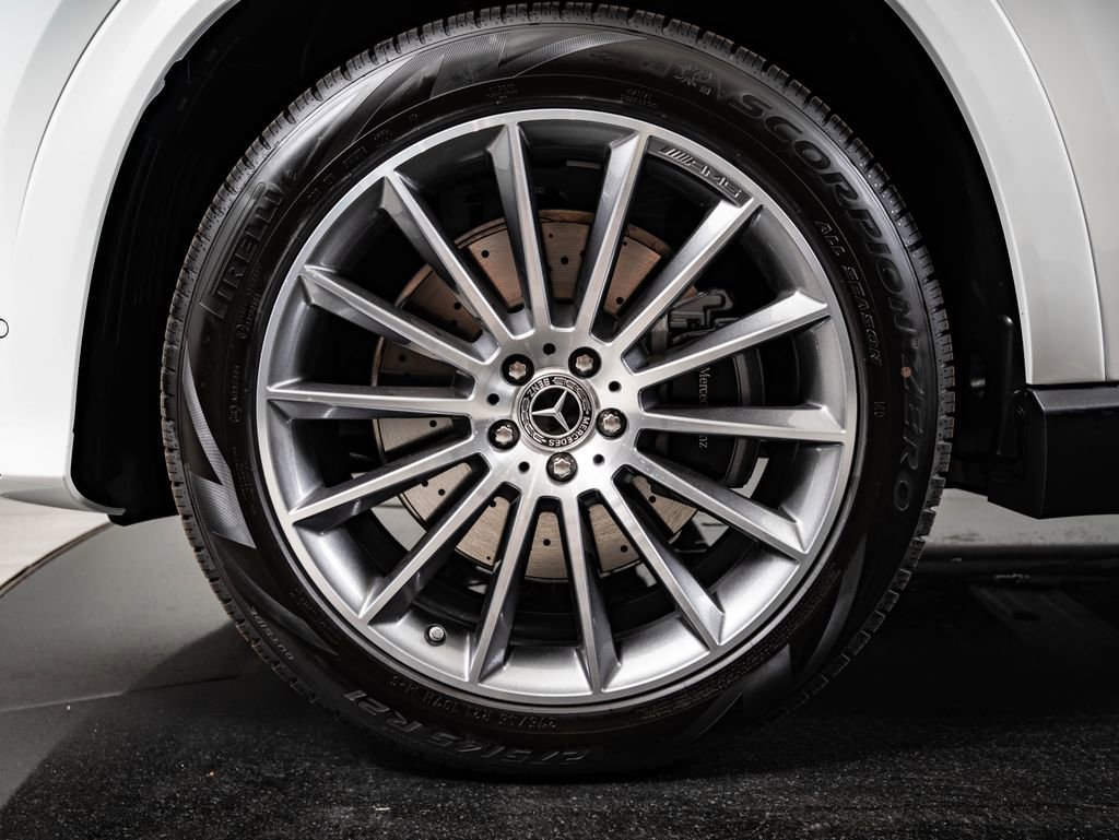 New 2026 Polar White Mercedes-Benz GLE 450 image 13