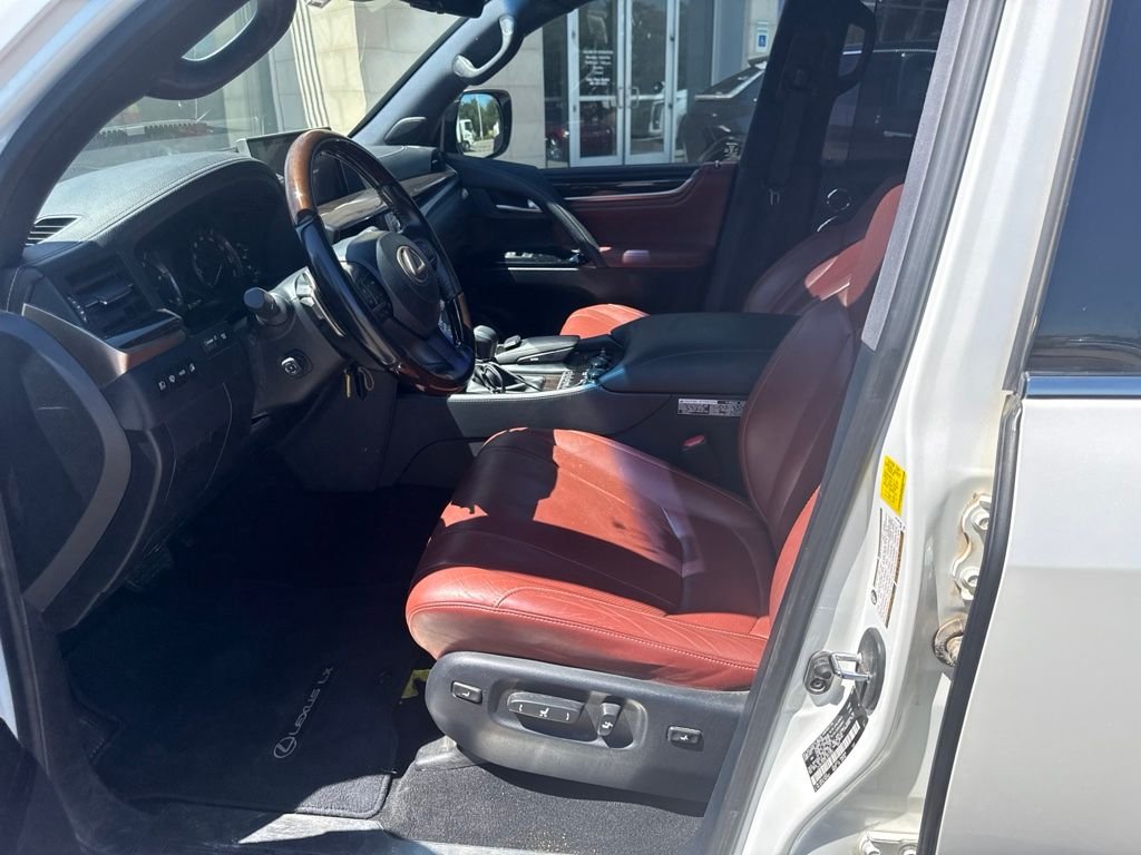 Used 2020 White Lexus 570 image 13