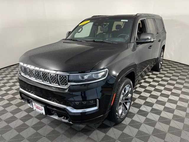 Used 2023 Black Jeep Series III image 3