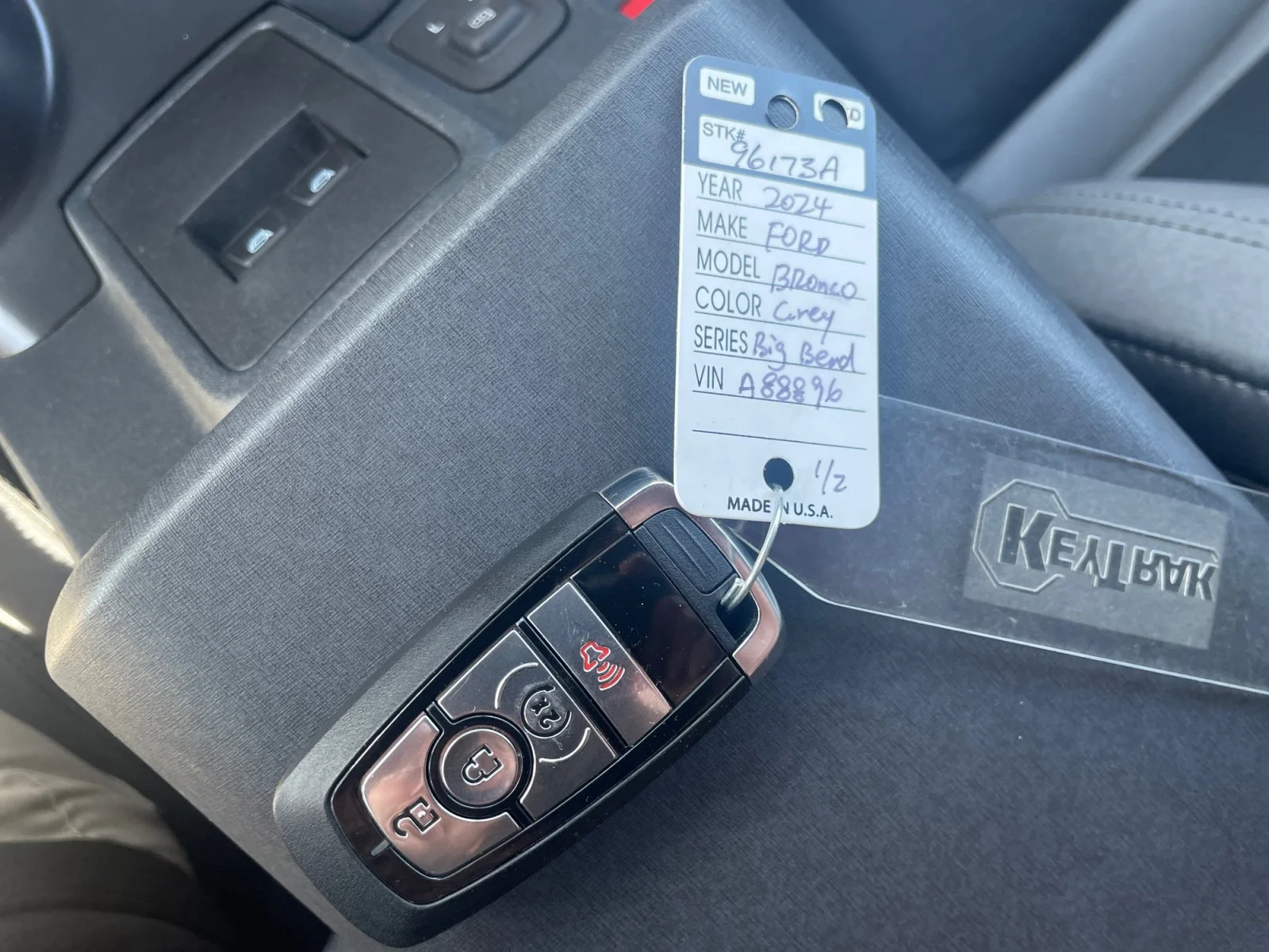 Used 2024 GRAY Ford BIG BEND image 26