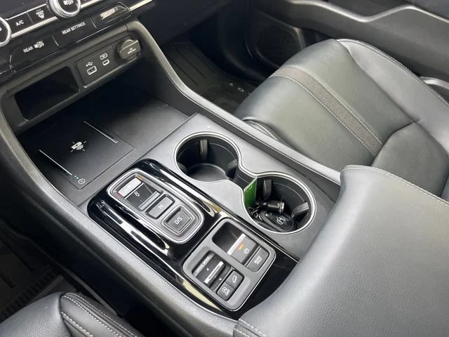 2025 Honda Pilot Touring - Photo 27
