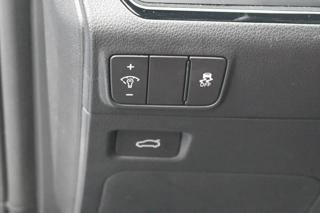 Used 2026 Aurora Black Kia GT-Line image 15