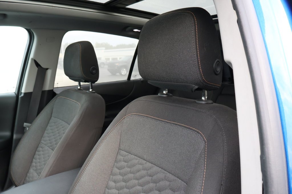 Used 2019 KINETIC BLUE METALLIC Chevrolet LT image 11