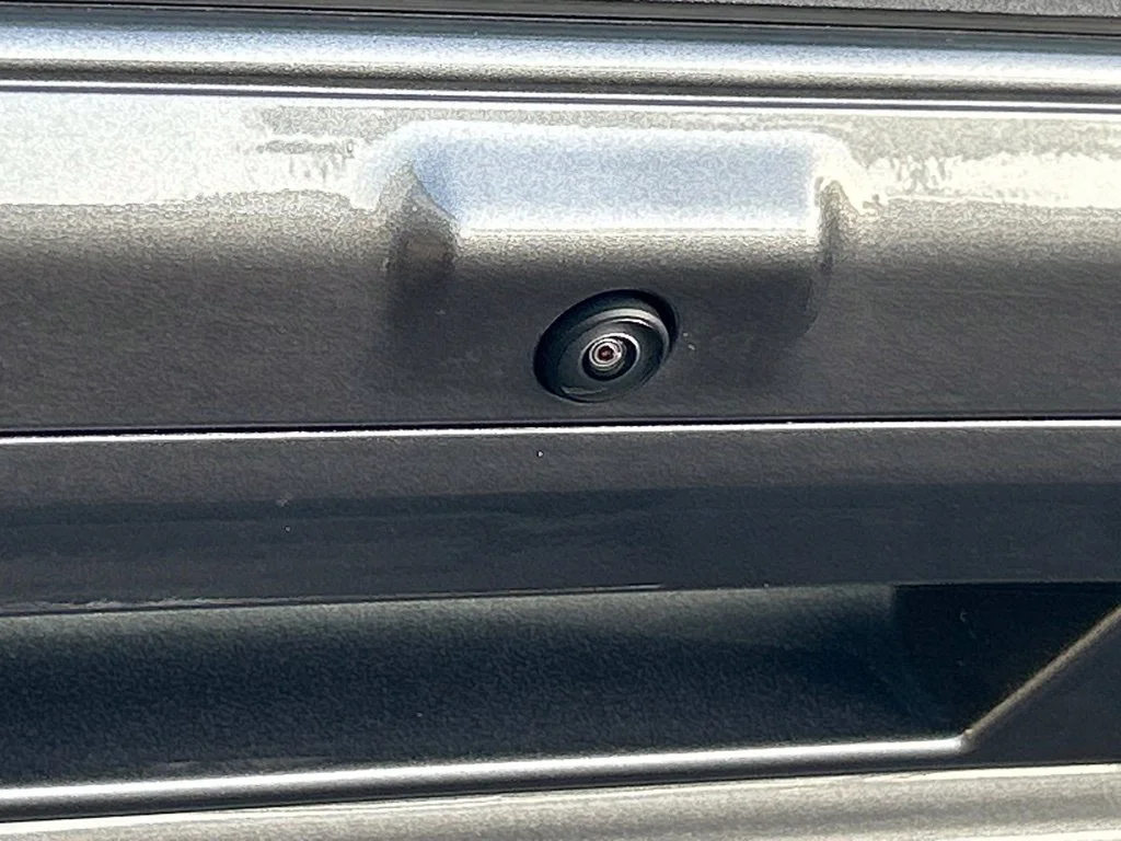 Certified Used 2026 Gray Metallic Ford Lariat image 24