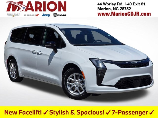 2027 Chrysler Pacifica Select