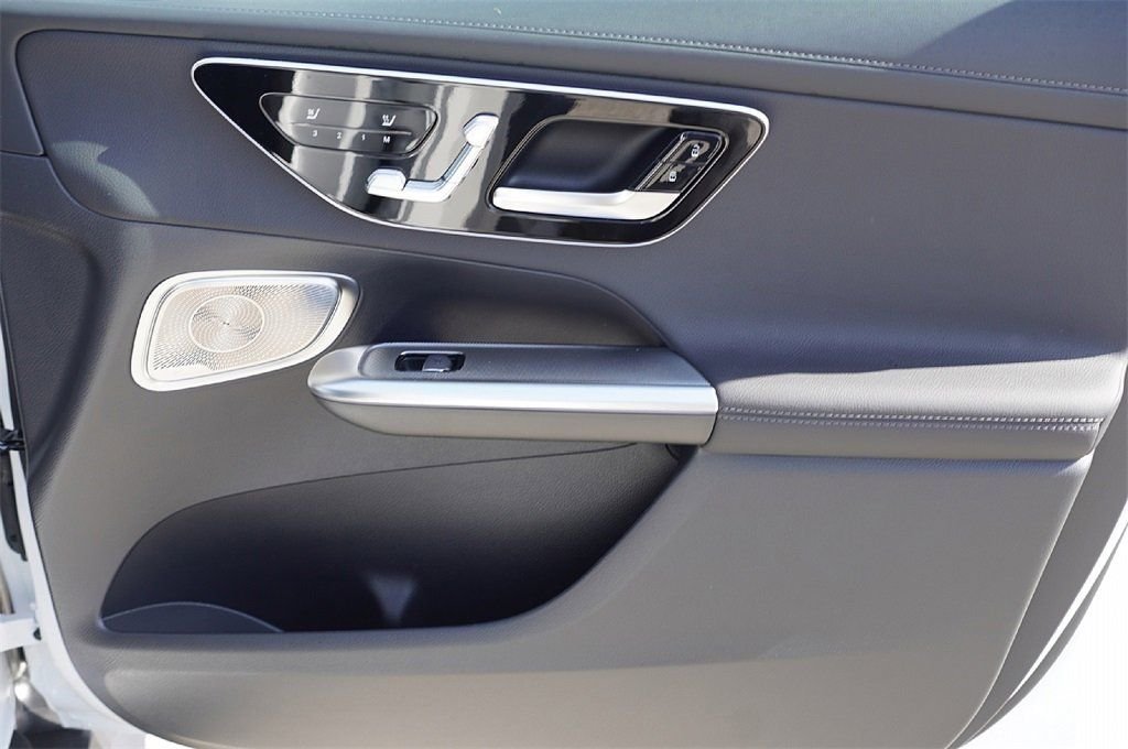 2026 Mercedes-Benz GLC Base - Photo 10