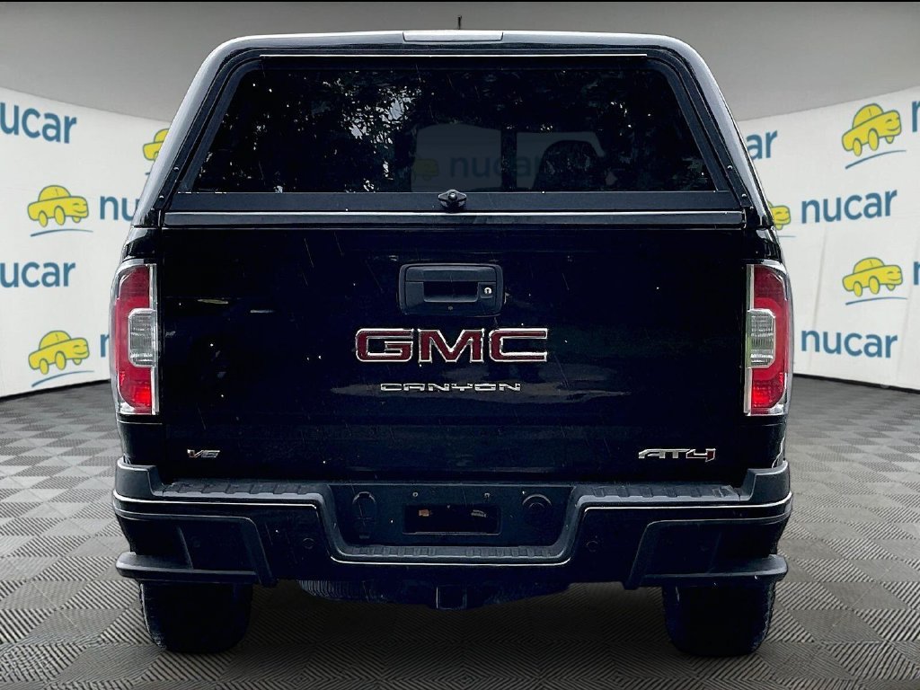 Used 2022 Black GMC AT4 w/Leather image 5