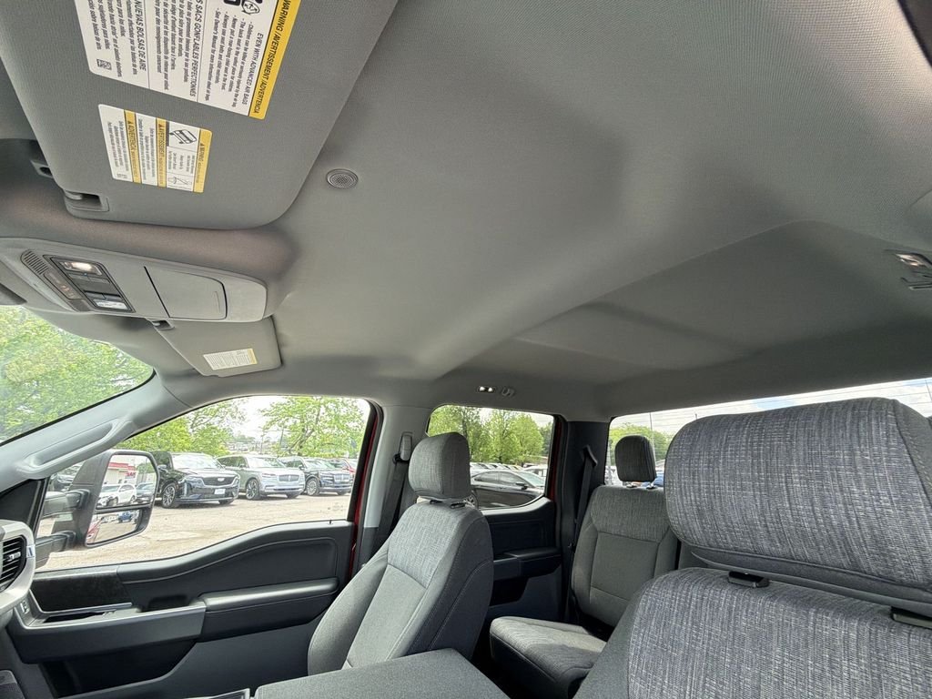 Used 2021 Red Ford XLT image 22