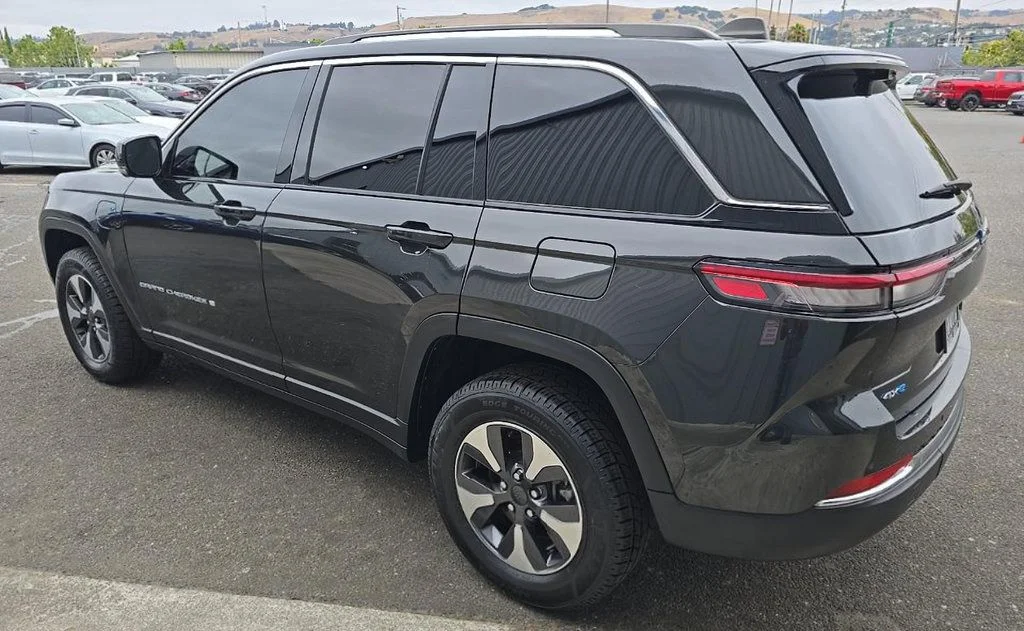 Used 2023 Brown Jeep 4xe image 6