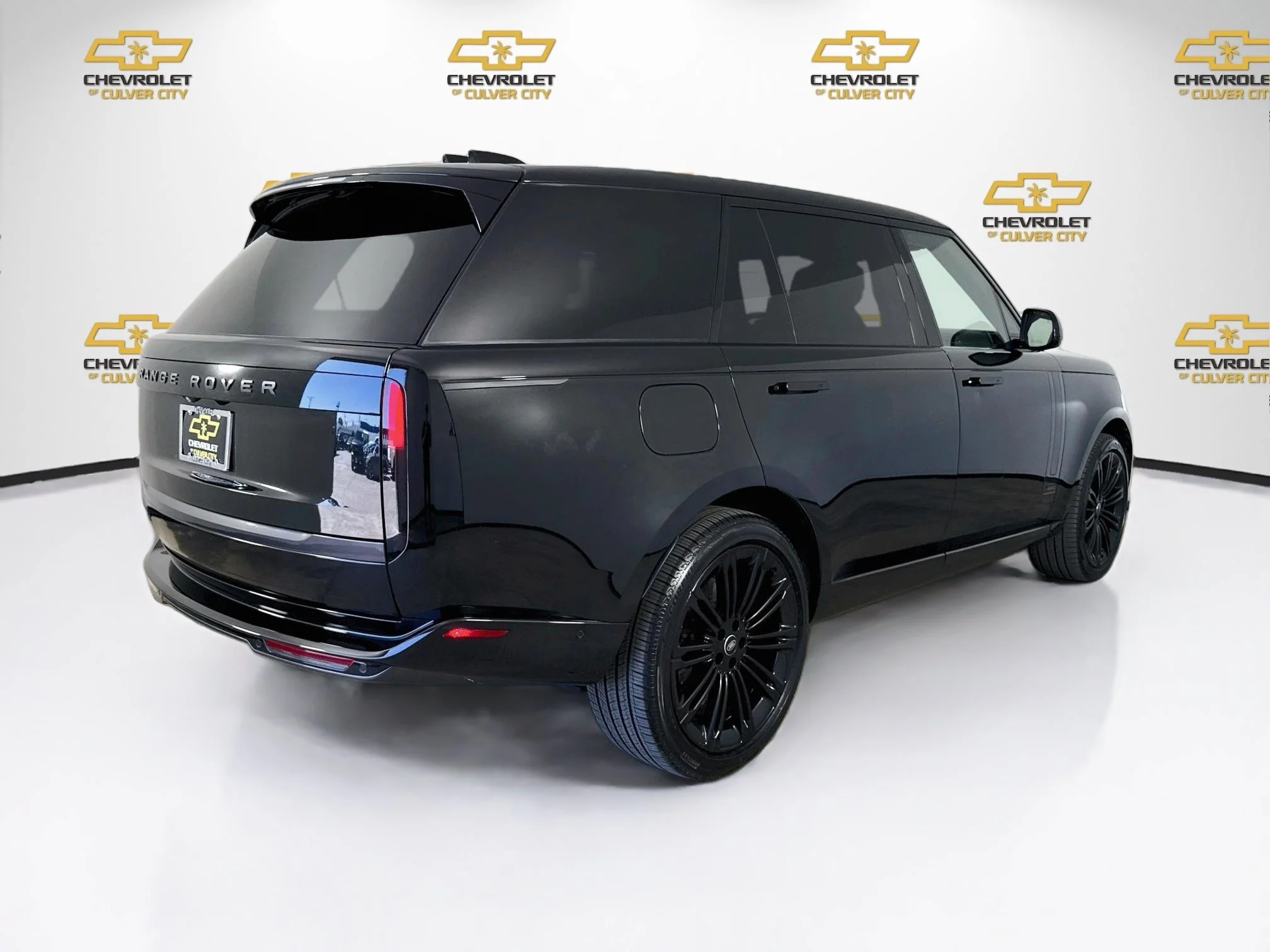 Used 2024 Black Land Rover Autobiography image 8