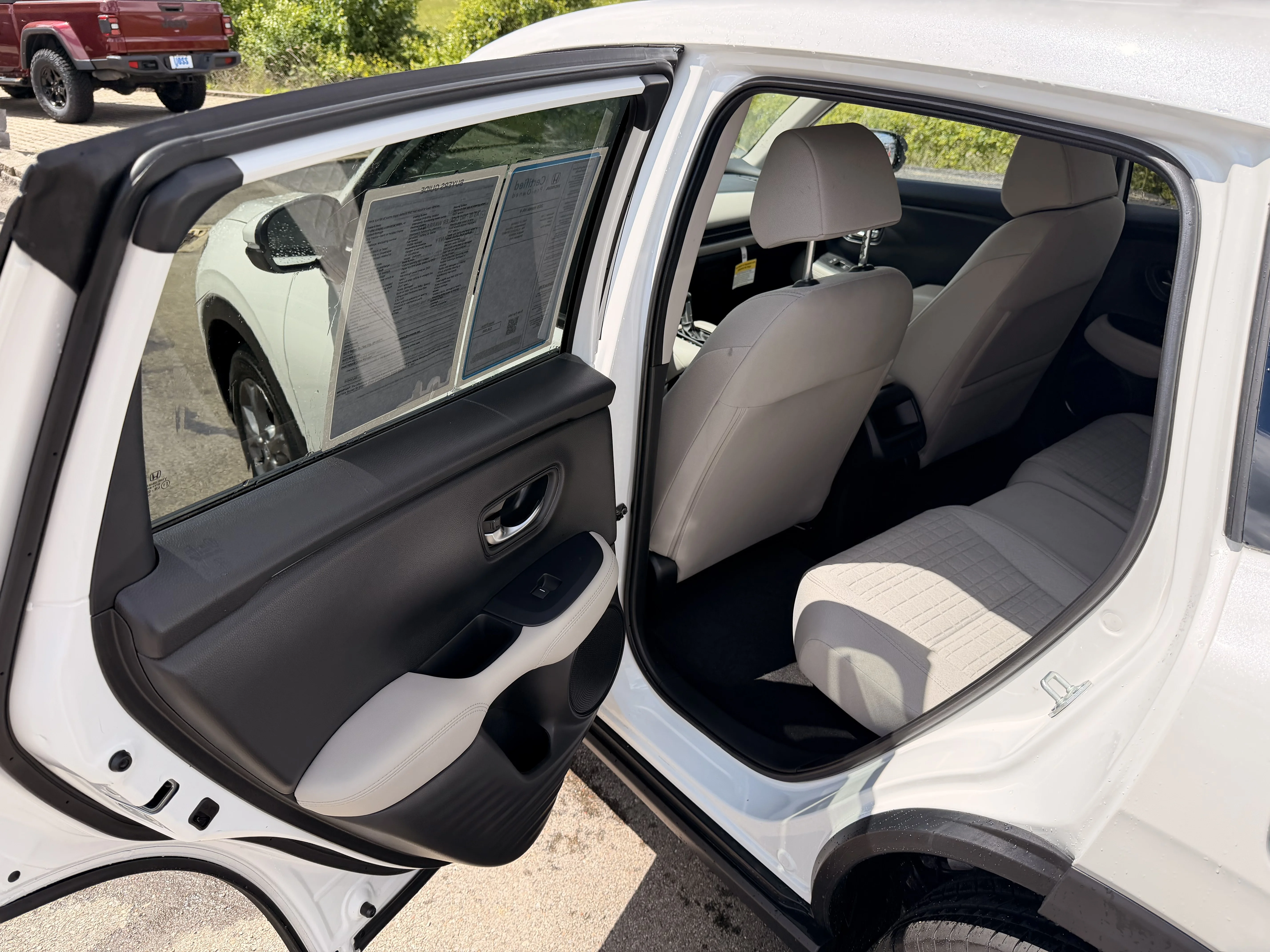 Certified Used 2026 PLATINUM WHITE Honda LX image 10