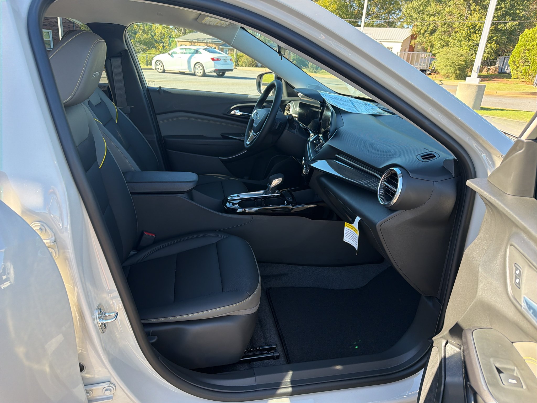 New 2026 White Sands Chevrolet ACTIV image 20