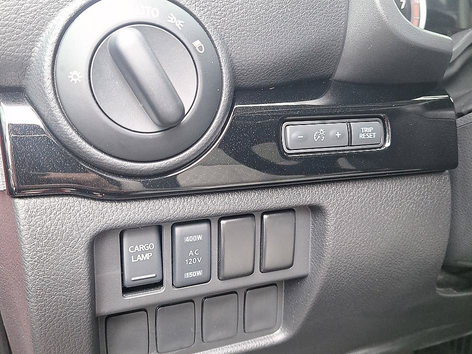 Used 2024 Red Alert Nissan SV image 32