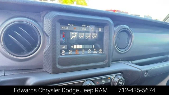 Used 2022 Beige Jeep Willys image 23