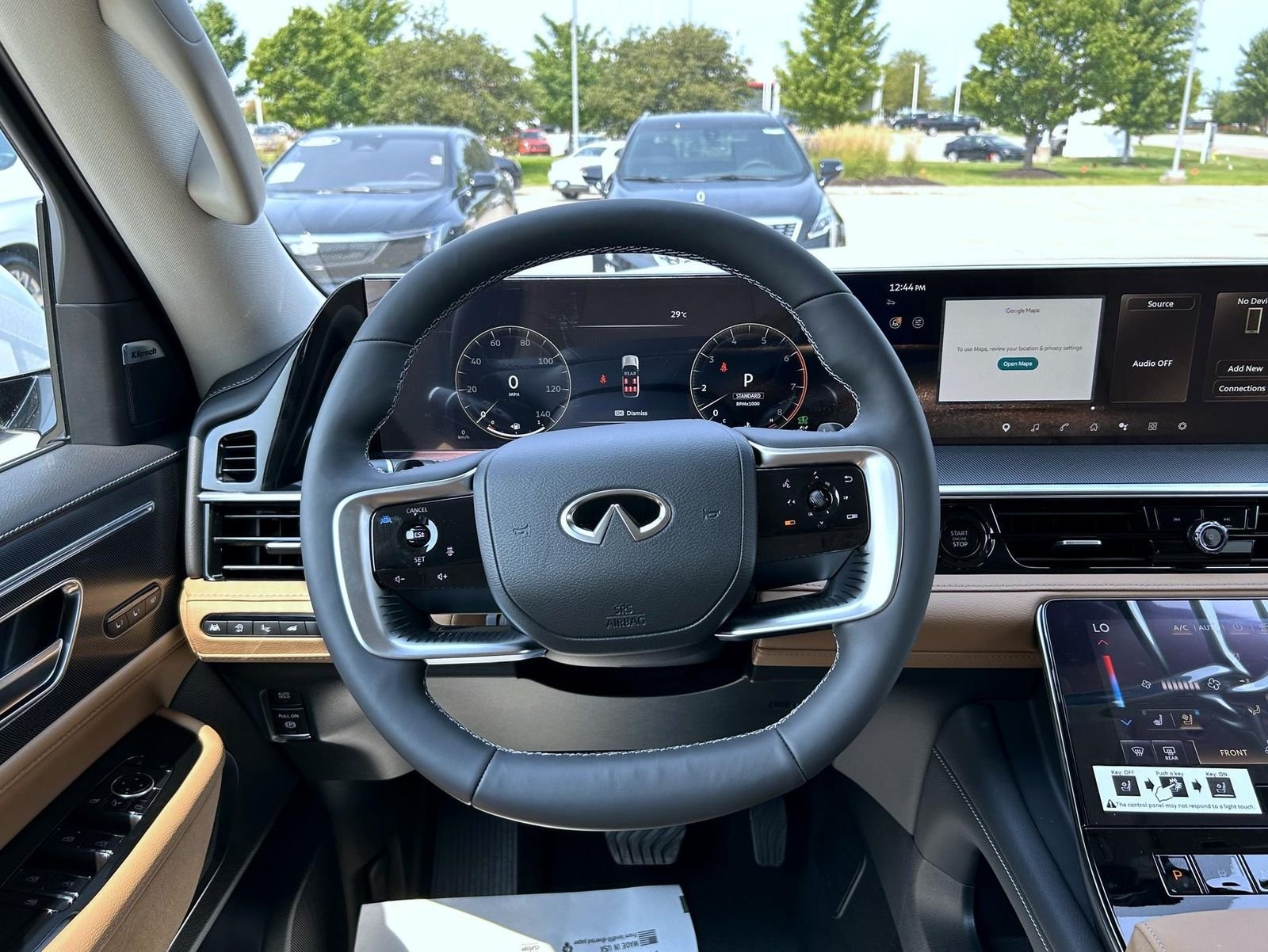 New 2027 RADIANT WHITE INFINITI Luxe 4WD image 13