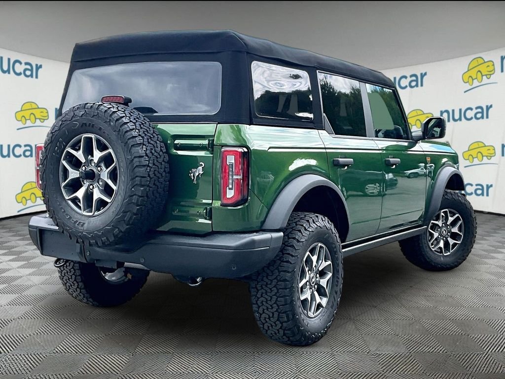 Used 2024 Green Metallic Ford Badlands image 6