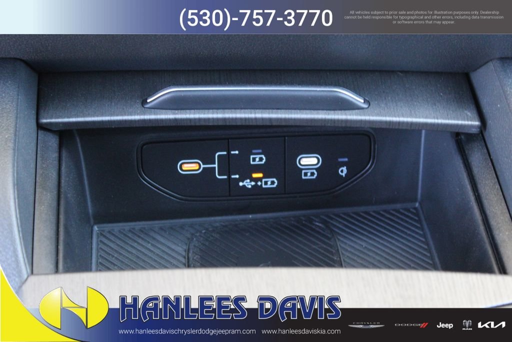 New 2026 Shadow Matte Gray Kia X-Line image 25