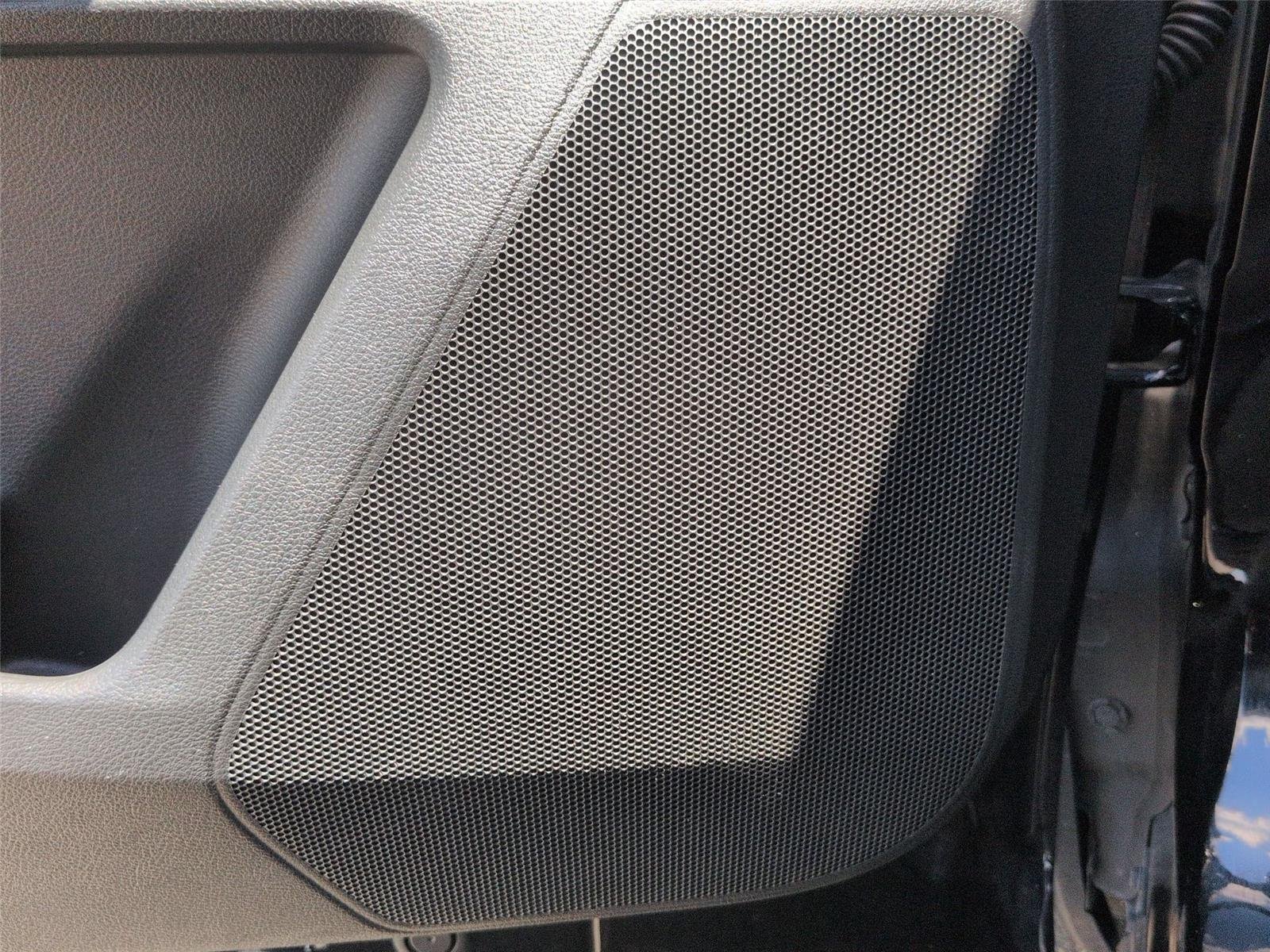 Used 2024  NISSAN SV image 17