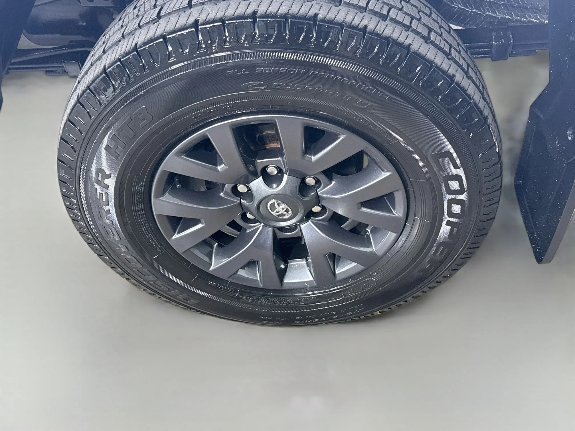 Certified Used 2023 Ice Cap Toyota SR5 image 29