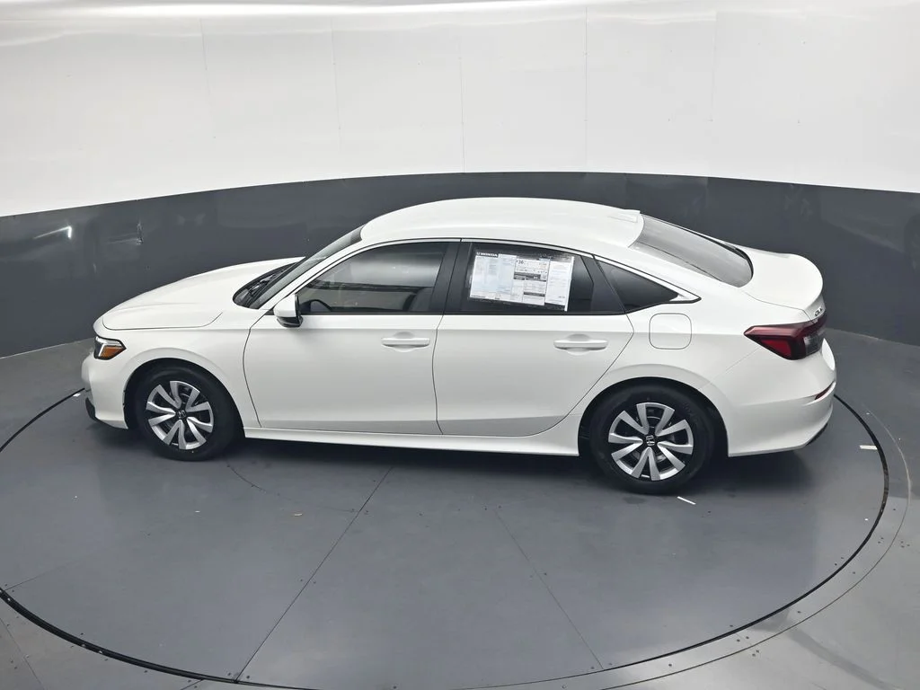 New 2026 Platinum White Pearl Honda LX image 21