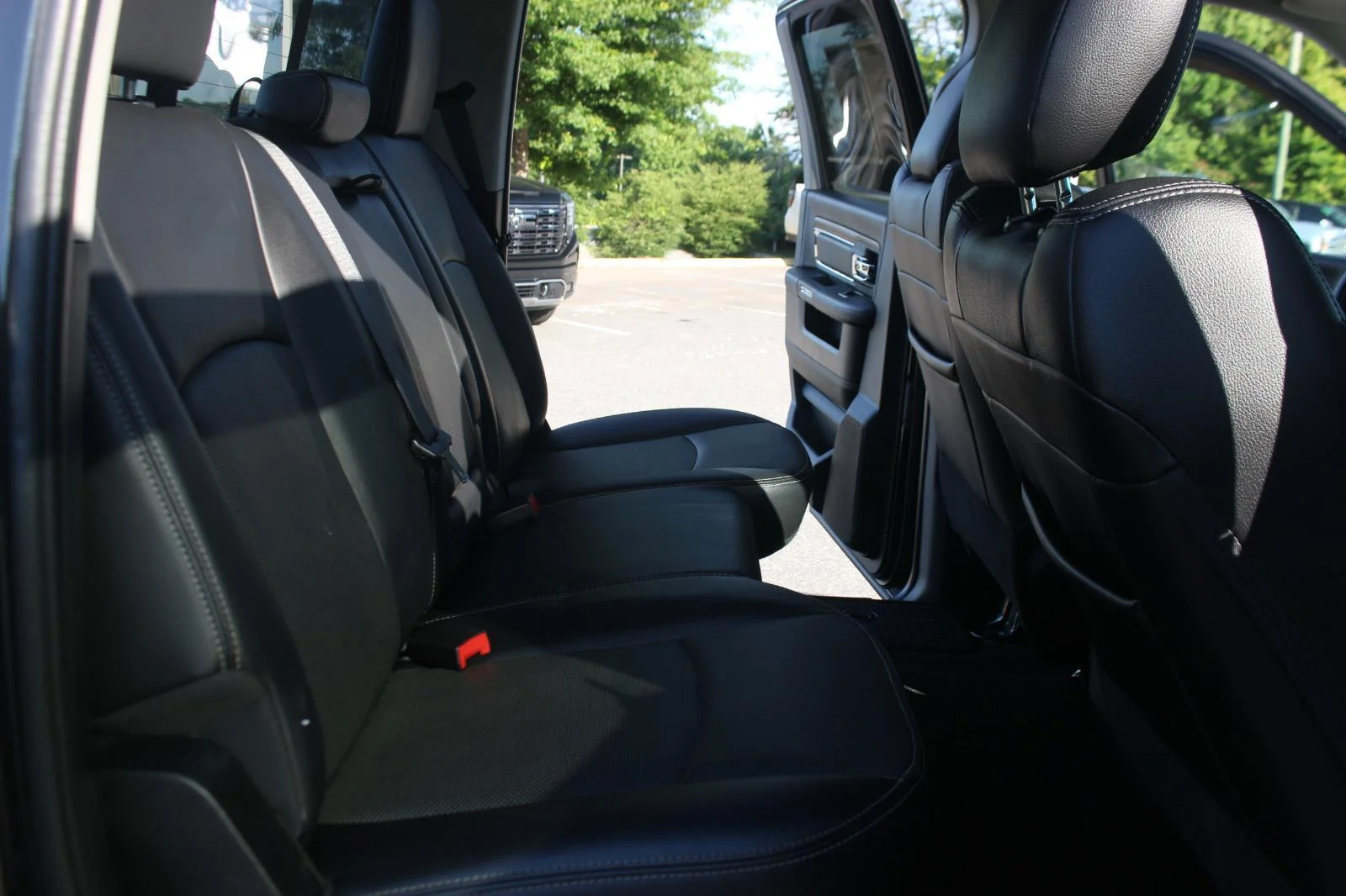 Used 2017 Black Ram Laramie image 35