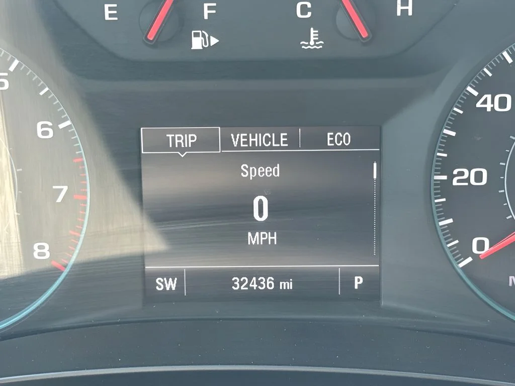 Used 2024 White Chevrolet LT image 14