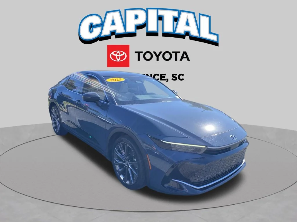 Used 2025 White Toyota Limited image 1