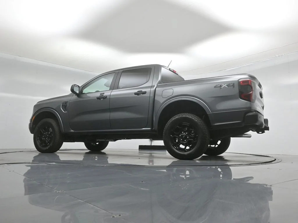 New 2026 Marsh Gray Ford XLT image 45
